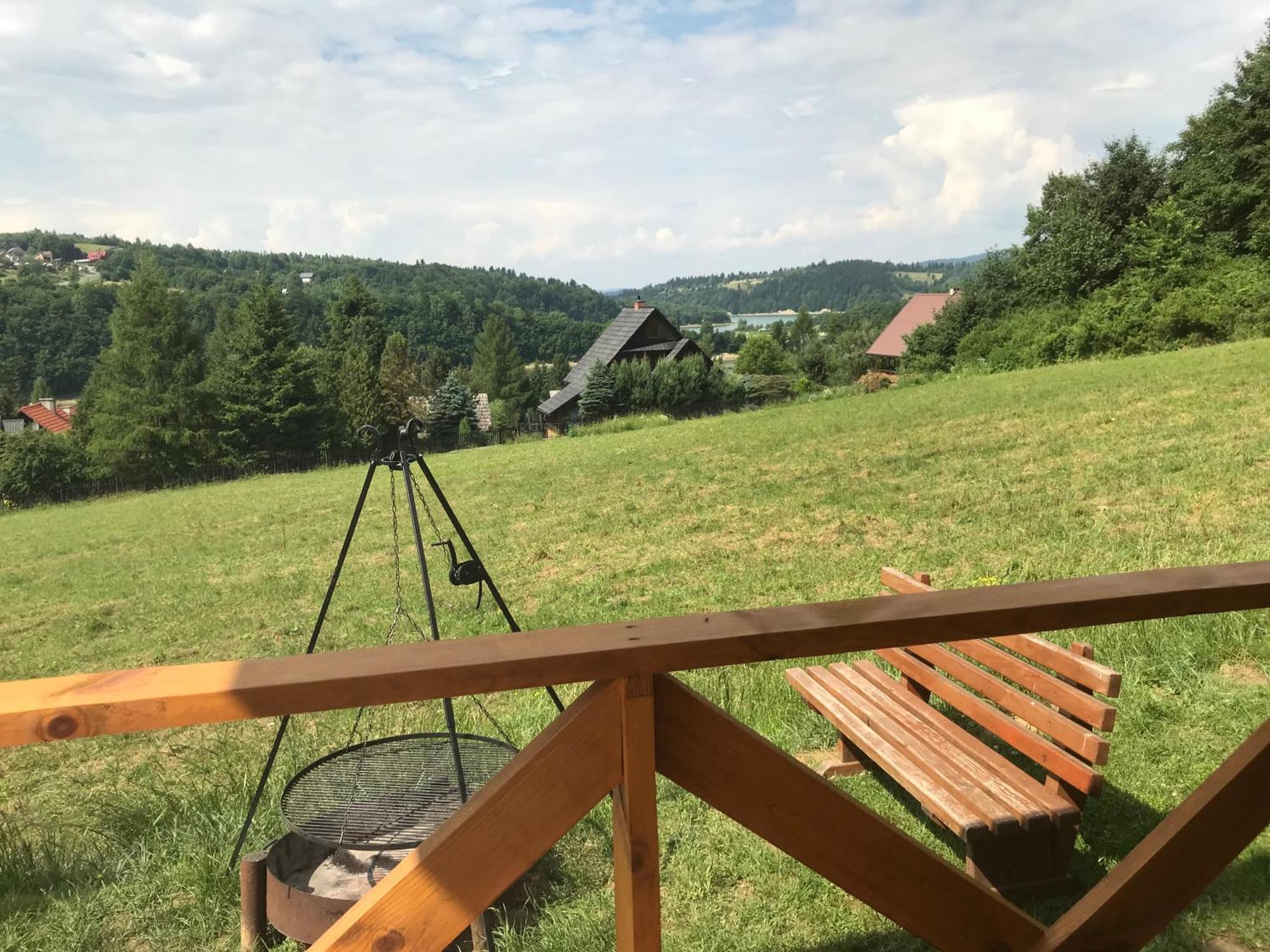 Domki Zlota Rybka Nad Jeziorem Solinskim Zawóz 外观 照片