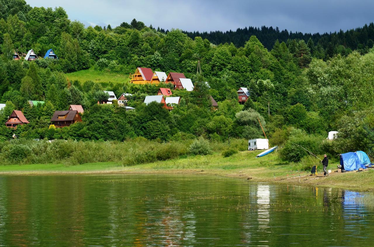 Domki Zlota Rybka Nad Jeziorem Solinskim Zawóz 外观 照片